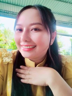 Wife from Thailand Natcha Srimantra from Kanchanaburi age 25