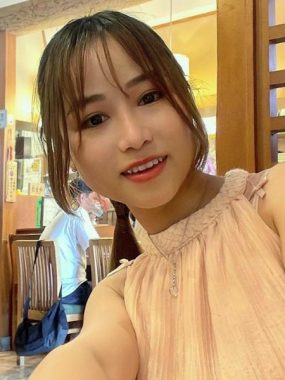 Wife from Vietnam Linh Nguyen from Vung Tau age 21