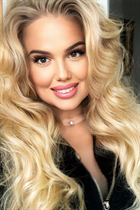 Wife from Belarus Karina Lobach from Mogilev age 23